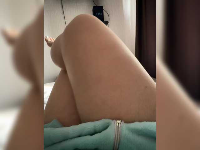 Sweet-butt live cam on BongaCams
