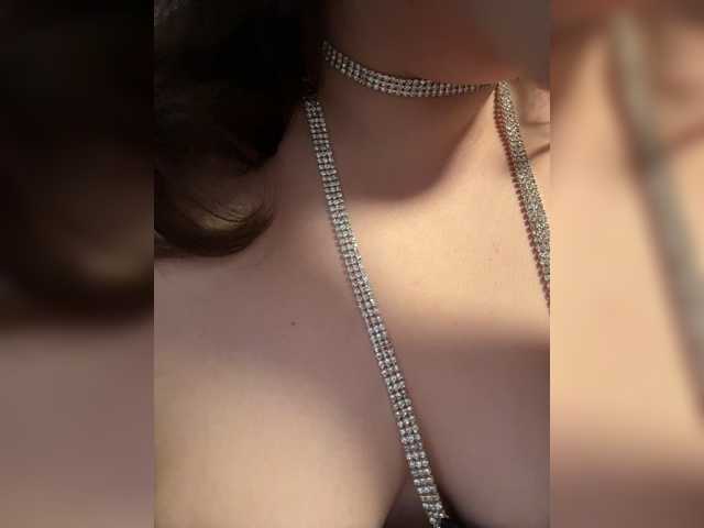 Sweet-butt live cam on BongaCams