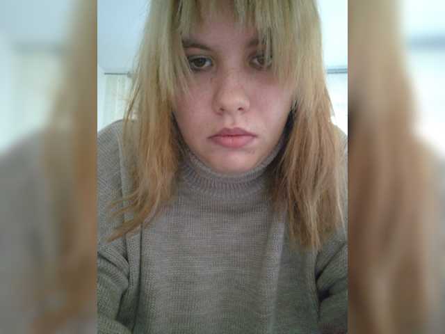 Aksinia09-05 live cam on BongaCams