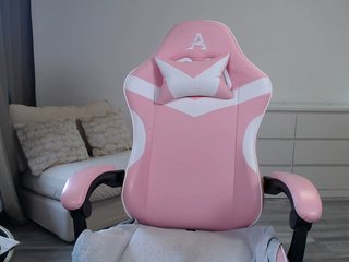 Ninapralliina Porn Show