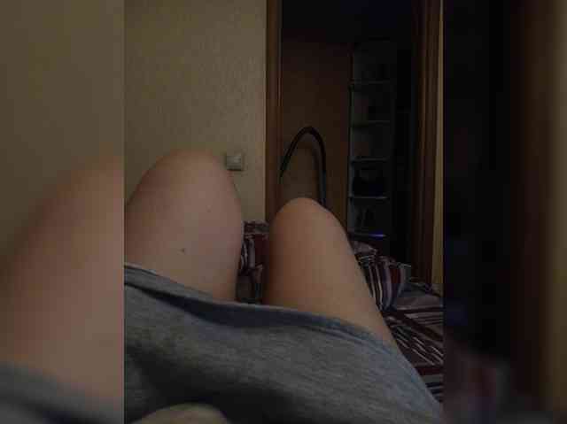 Laynok1986 webcam