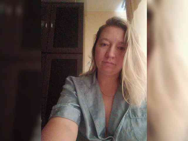 Laynok1986 webcam