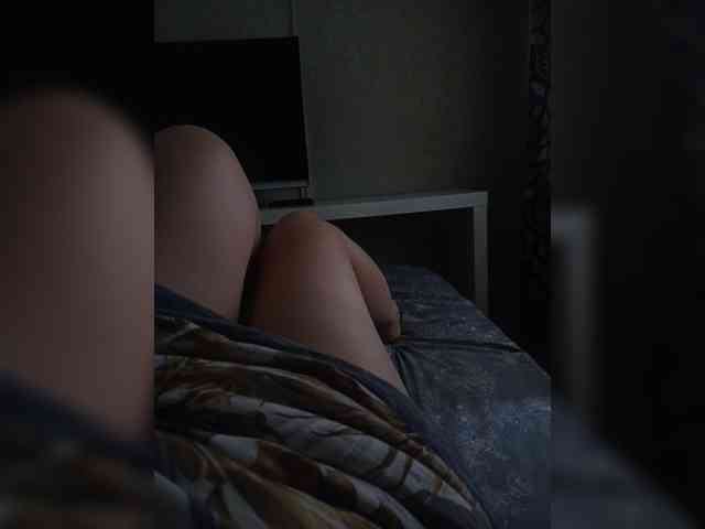 Laynok1986 webcam