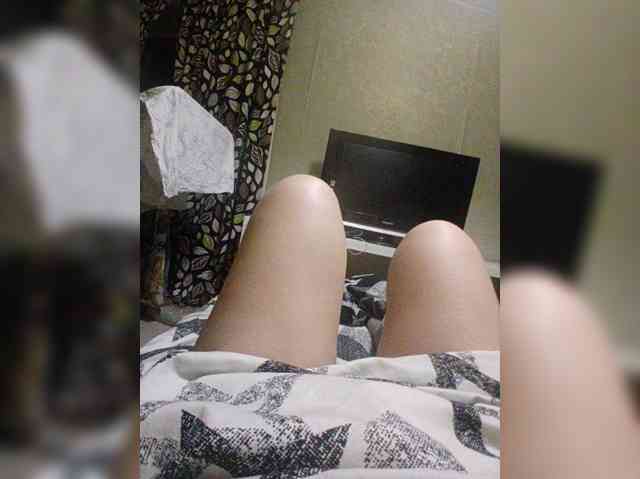 Laynok1986 webcam
