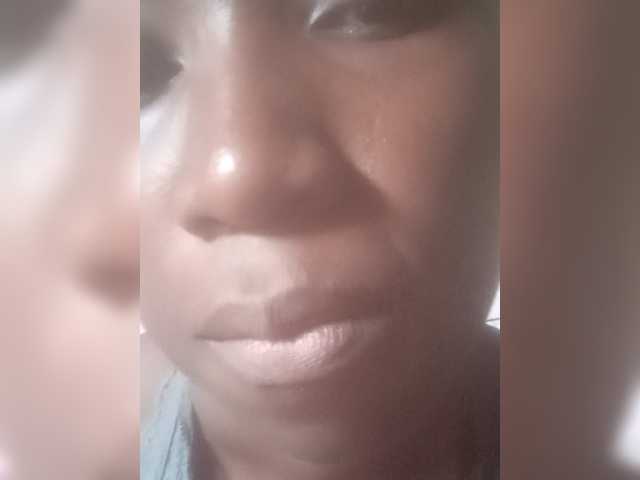 SexyClara18 webcam bongacams model stream image