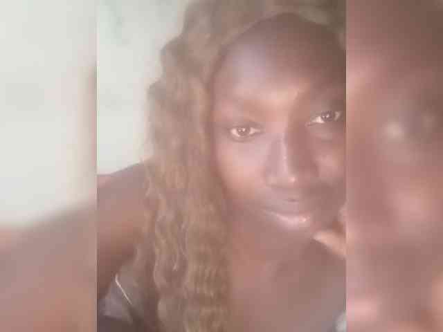 SexyClara18 SexyClara18