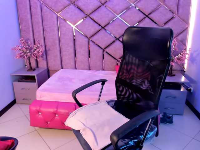 mihacute live cam on BongaCams