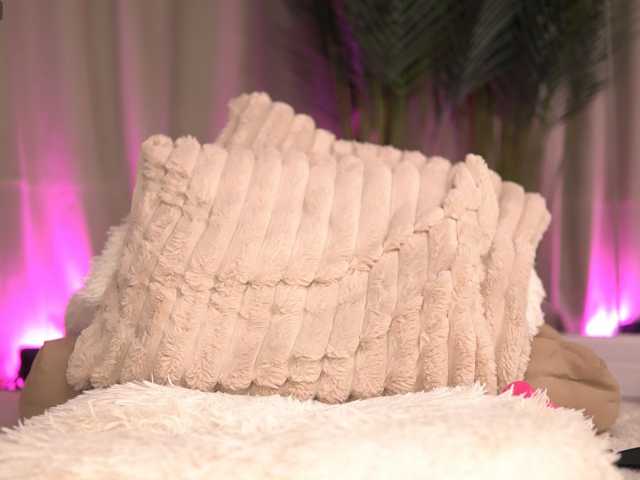 IvyDreamy live cam on BongaCams