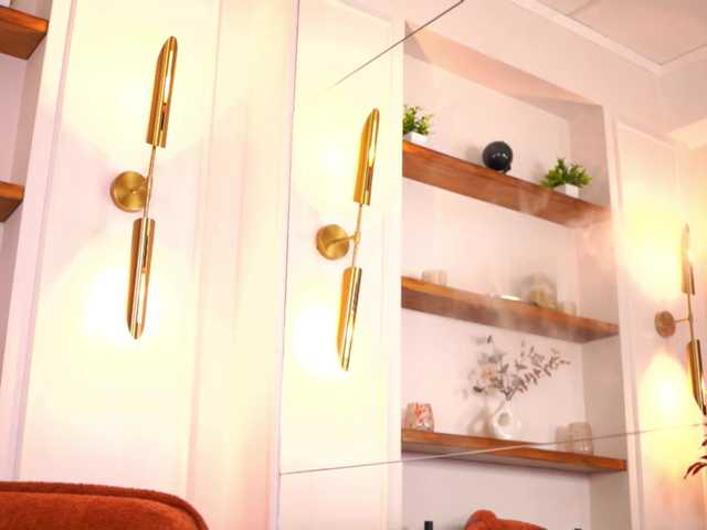 AlmaLux live cam on BongaCams