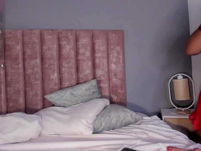 NovaRouge live cam preview