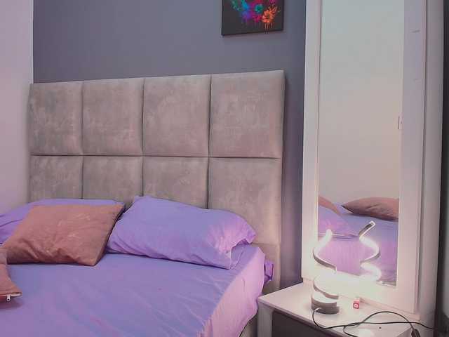 NovaRouge live cam on BongaCams
