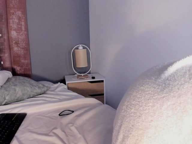 NovaRouge live cam preview