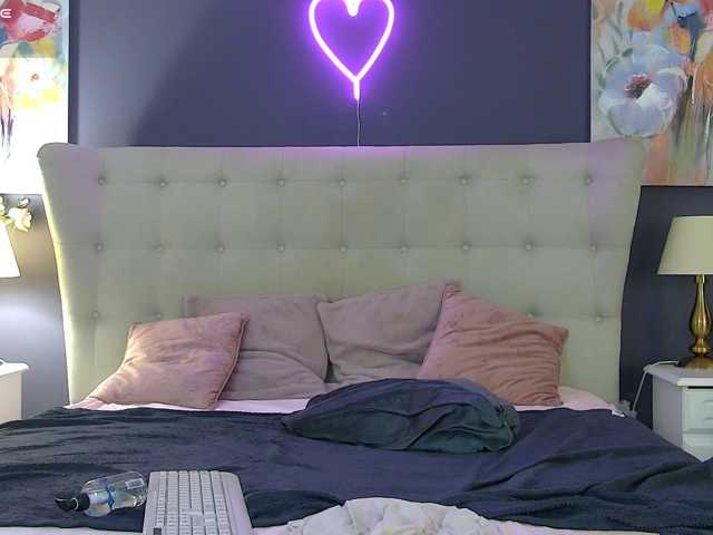KimmyRea live cam on BongaCams