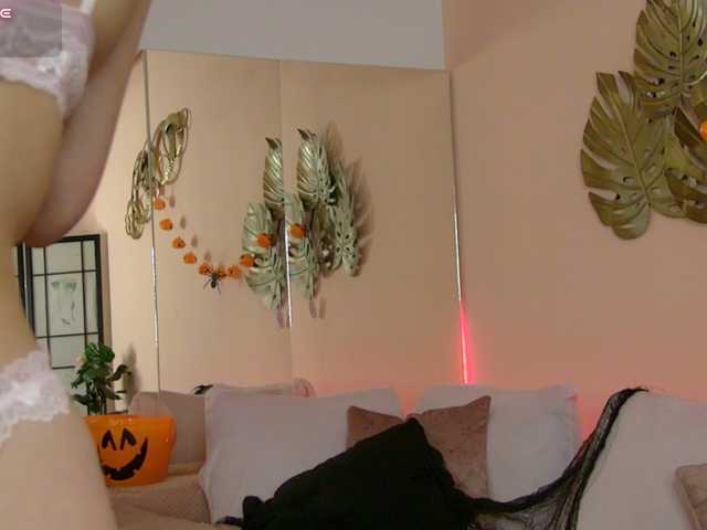 KimmyRea live cam on BongaCams