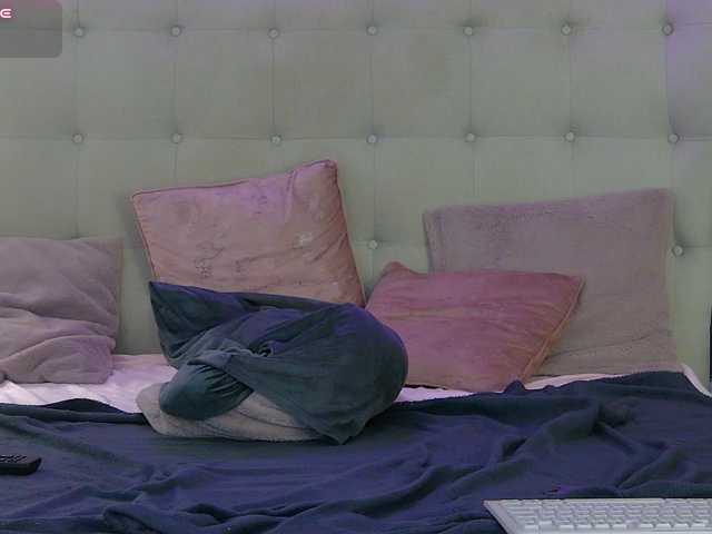 KimmyRea live cam on BongaCams