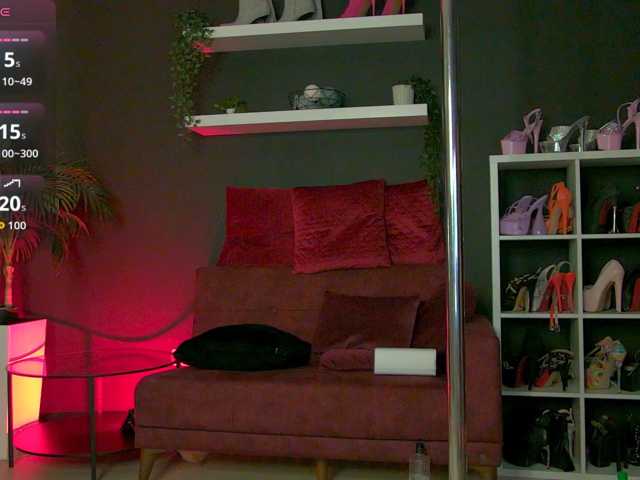 KimmyRea live cam on BongaCams