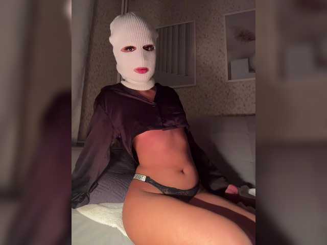 Olechka-kisa live cam on BongaCams
