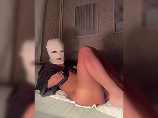 Olechka-kisa live cam on BongaCams