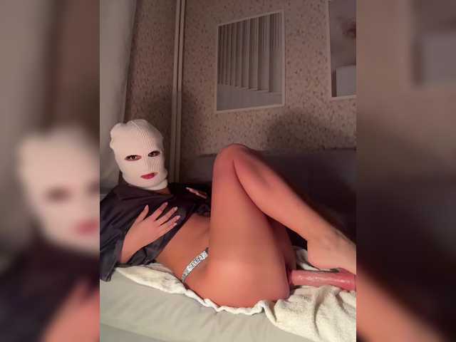 Olechka-kisa live cam on BongaCams