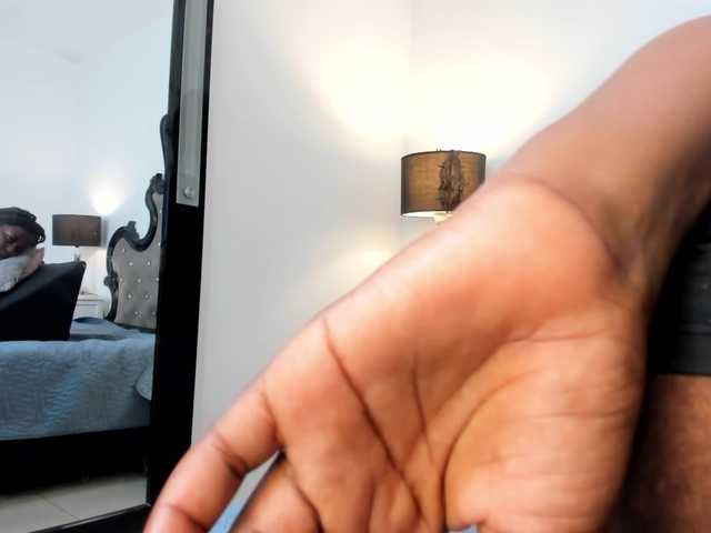 lindaa-ebony webcam