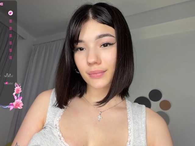 KhadijahStippich live cam on BongaCams