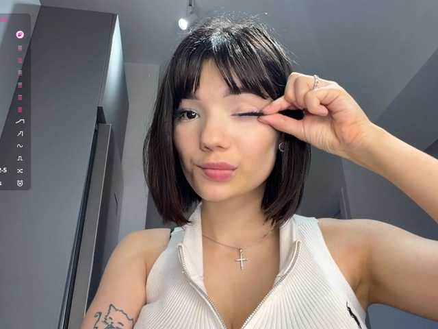 KhadijahStippich live cam on BongaCams