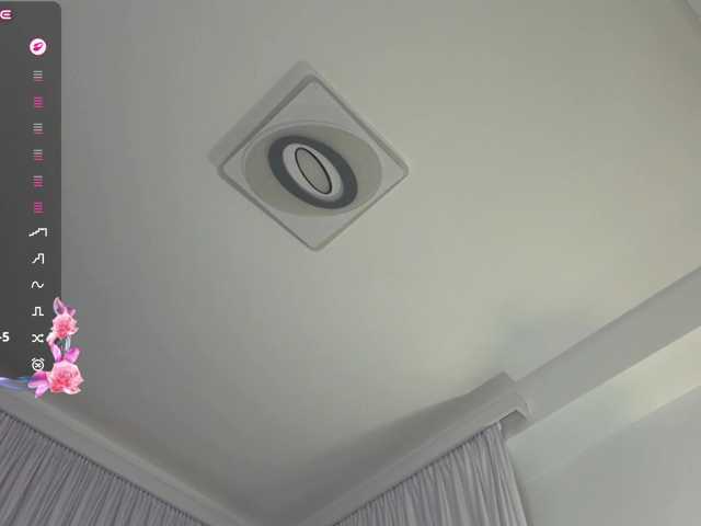 KhadijahStippich live cam on BongaCams