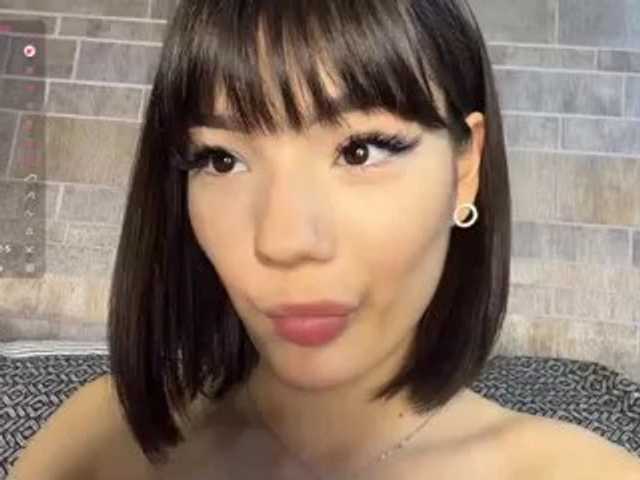 KhadijahStippich live cam on BongaCams