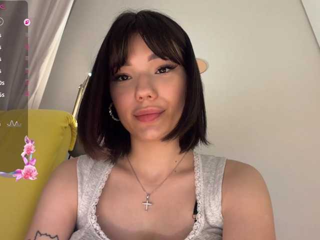 KhadijahStippich live cam on BongaCams