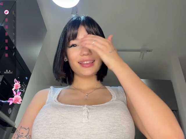 KhadijahStippich live cam on BongaCams