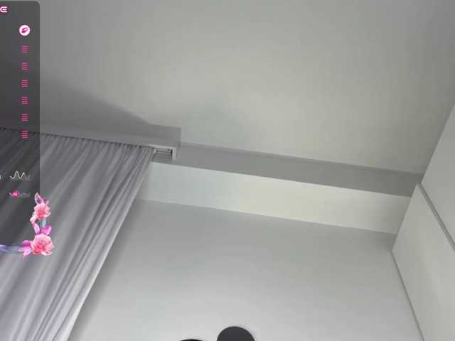 KhadijahStippich live cam on BongaCams