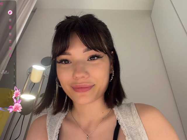 KhadijahStippich live cam on BongaCams