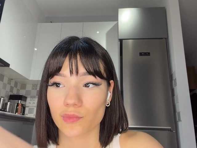 KhadijahStippich live cam on BongaCams