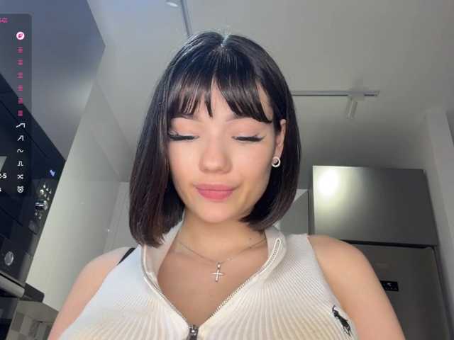 KhadijahStippich live cam on BongaCams