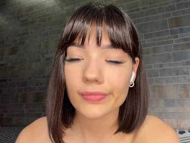 KhadijahStippich live cam on BongaCams