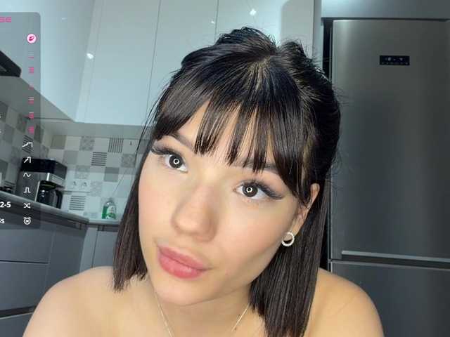 KhadijahStippich live cam on BongaCams