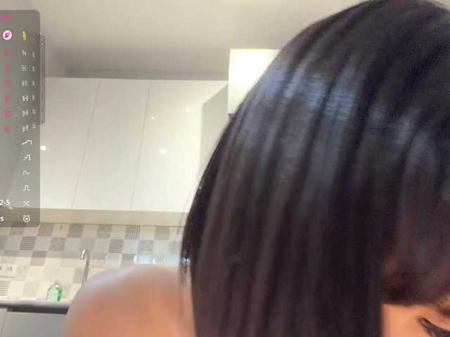 KhadijahStippich live cam on BongaCams