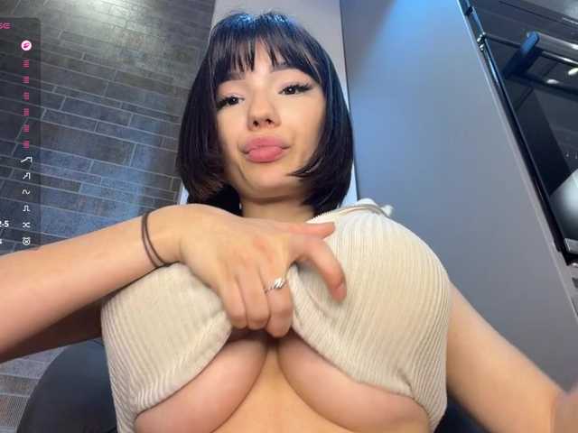Live трансляция KhadijahStippich - slutnetki.online
