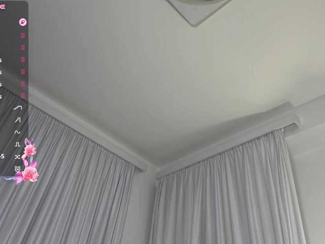 KhadijahStippich live cam on BongaCams