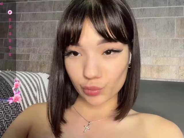 KhadijahStippich live cam on BongaCams
