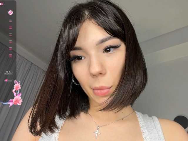 Khadijahstippich live cam