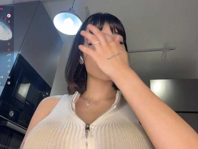 KhadijahStippich live cam on BongaCams