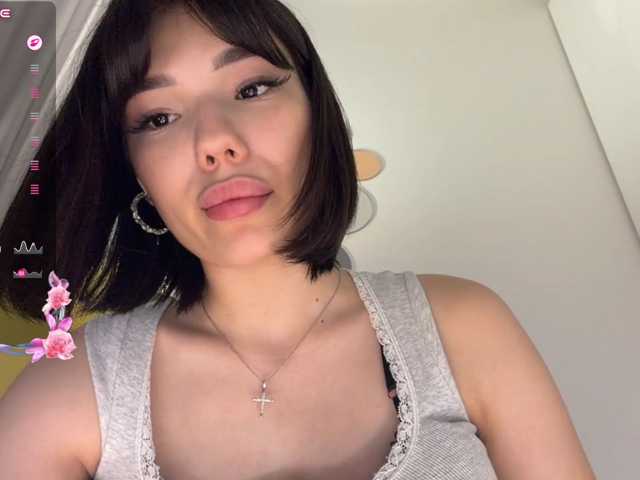 KhadijahStippich live cam on BongaCams