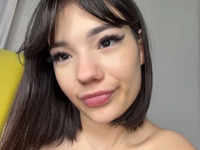 KhadijahStippich live cam on BongaCams