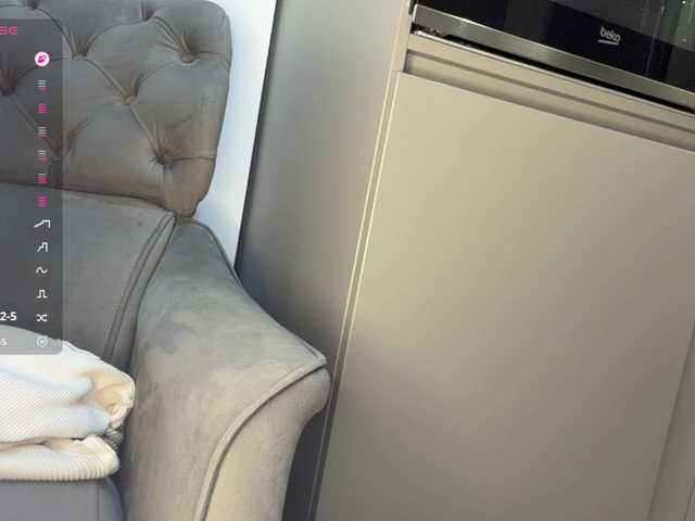 KhadijahStippich live cam on BongaCams
