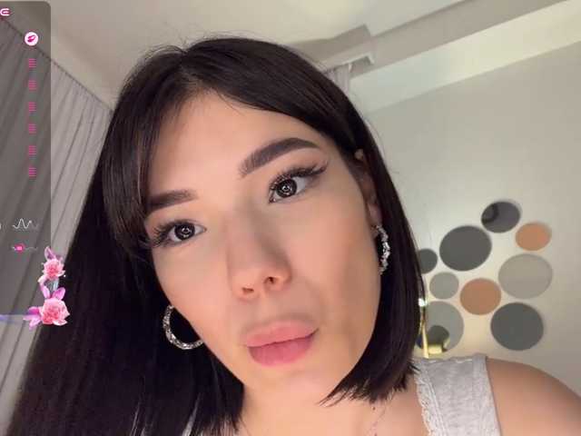 KhadijahStippich live cam on BongaCams