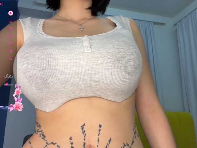 KhadijahStippich live cam on BongaCams