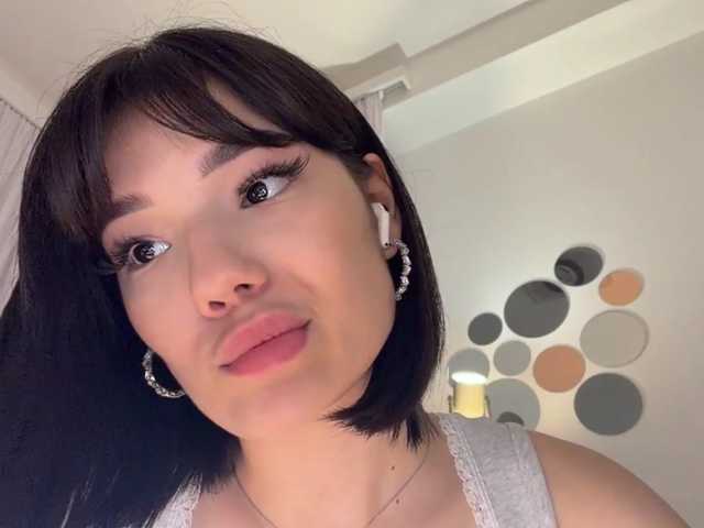 KhadijahStippich live cam on BongaCams