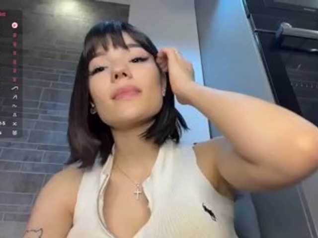 KhadijahStippich live cam on BongaCams
