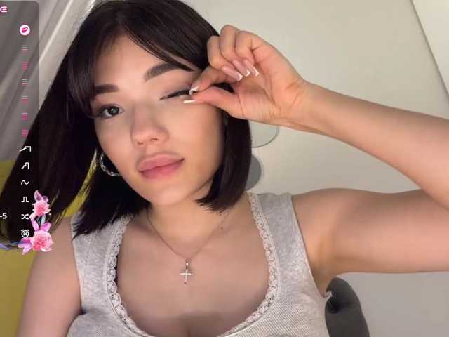 KhadijahStippich live cam on BongaCams